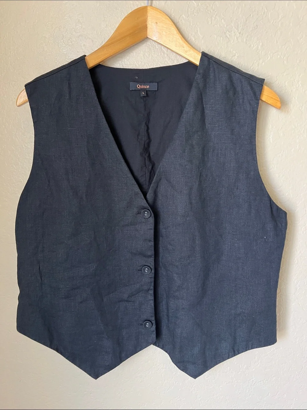 Quince black linen vest Large - Picture 2 of 8
